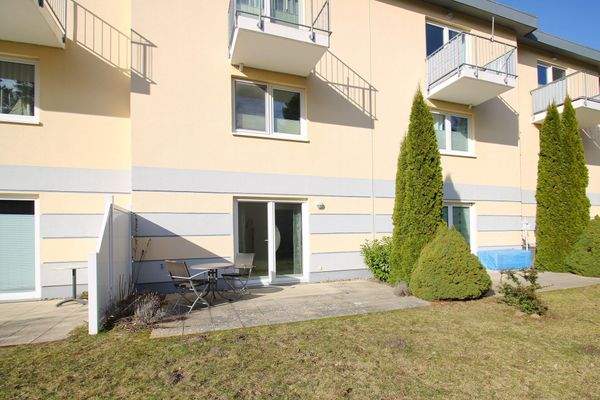 großzügige Terrasse