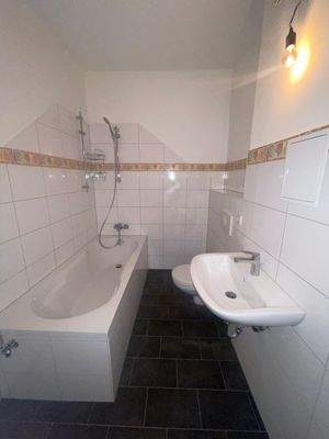 Modernes Badezimmer