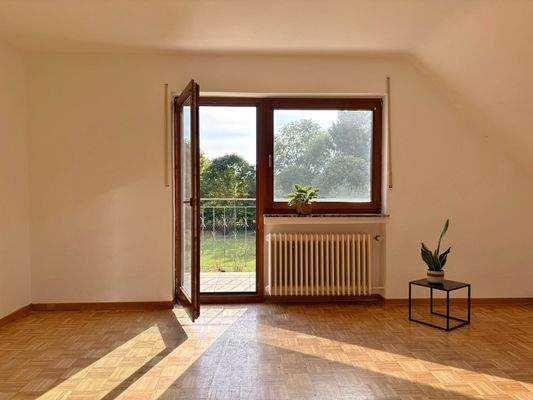 Wohnzimmer DG mit Balkon