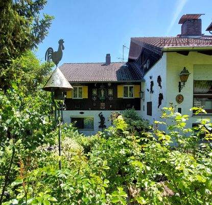 LeBa aussen Altbau.jpg