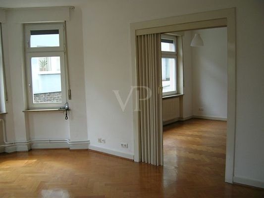EG-Blick ins Schlafzimmer