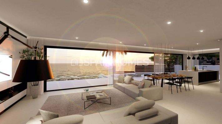 Detached 3-Bedroom House in El Campello Alicante