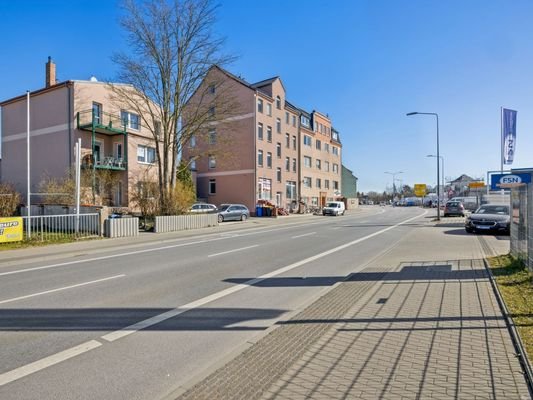 Straßenansicht