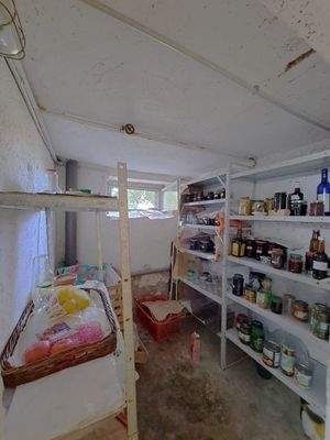 Lagerraum 2.jpg