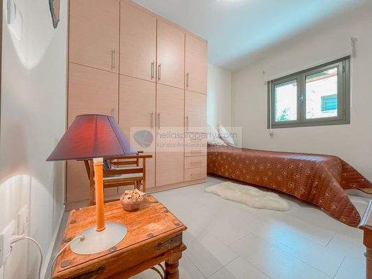 8aac32bb6b894a2395fb64af61806a5e-original