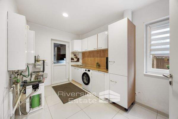 Hauswirtschaftsraum EG