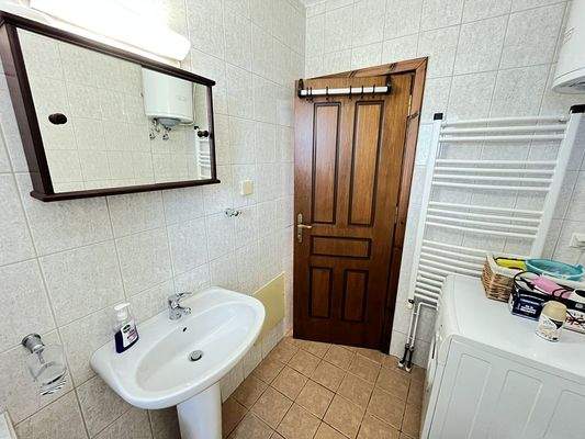 Deatched House For Sale In Plaka image00005.jpg