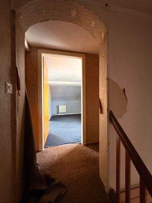 29 Flur DG linke Hälfte