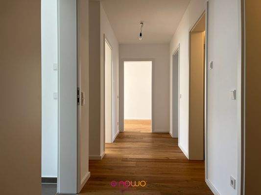 Willkommen! Der geräumige FLur