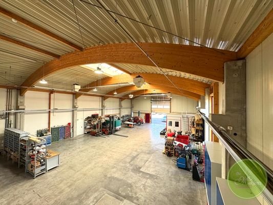 TOP Produktionshalle.