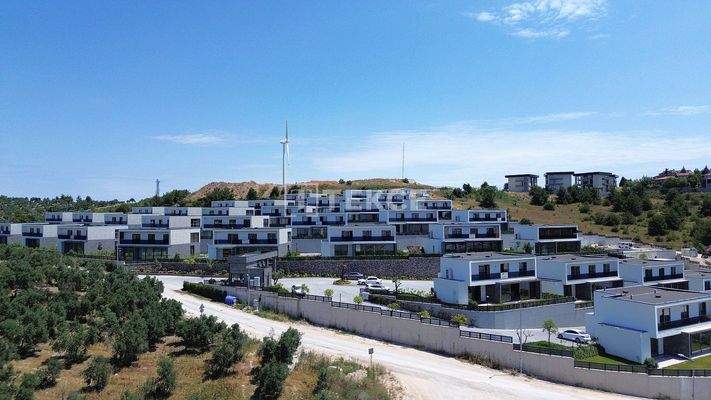 Villas for Sale in Bursa Bademli with Private Landscaped Garden