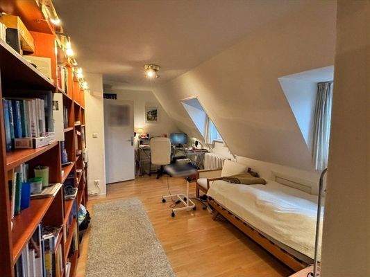 Durchgangszimmer im DG, Ansicht II