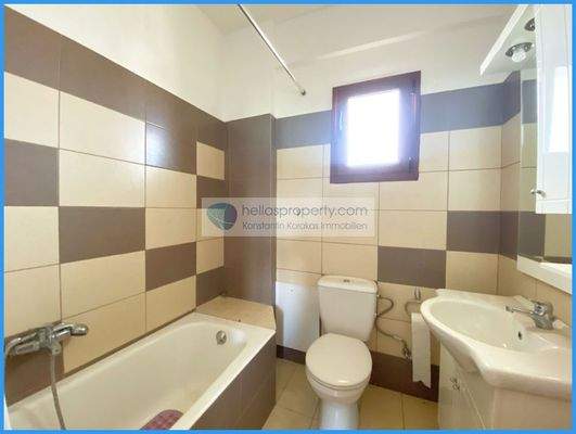 b067fe95e8104080bf8c5045aab3164c-original