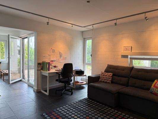 Wohnzimmer B