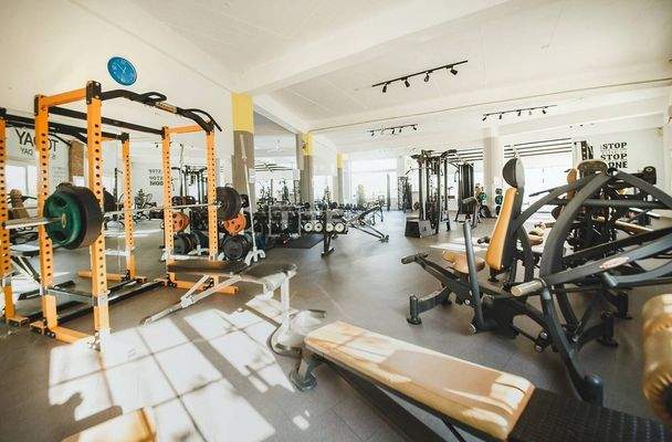 Flats Near the Sandy Beaches in Long Beach İskele