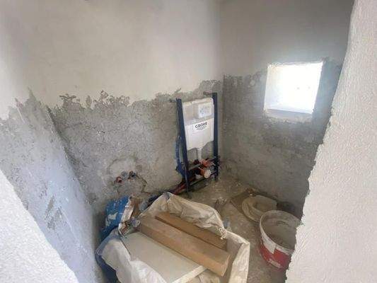 Kreta, Maleme: Unvollendetes Haus mit Meerblick zum Verkauf