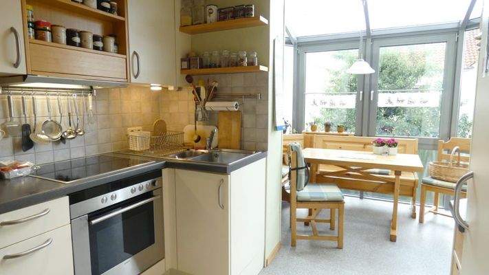 Küche mit Wintergarten