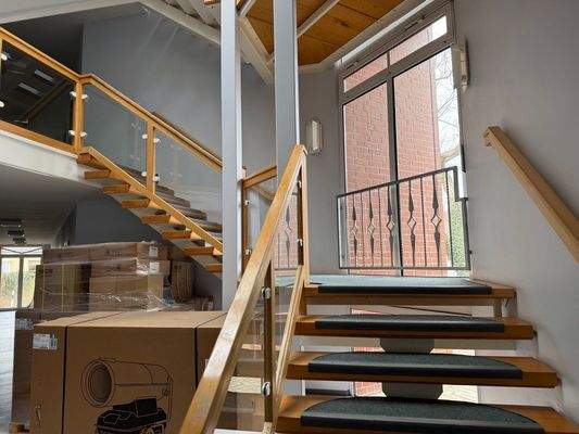 Treppenhaus          .jpeg