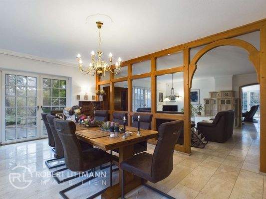 Wohn- und Essbereich