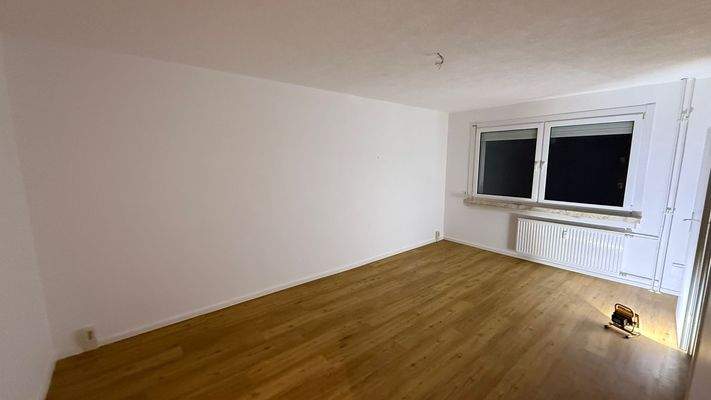 WhatsApp Image 2025-12-12 at 09.36.47(5)