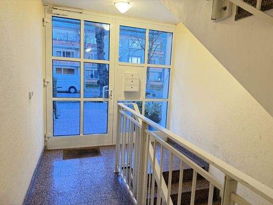 Blick zum Hauseingang