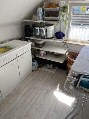 Neben der EBK der kleine HWR