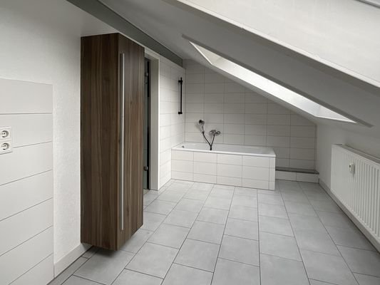 Badezimmer_www.villingen.immobilien