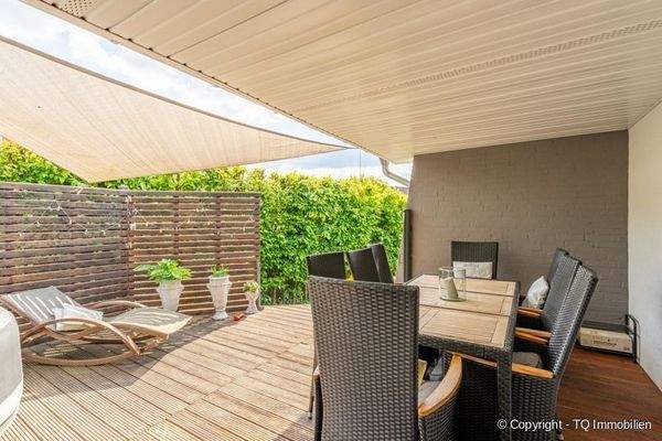 Hochgesetzte Terrasse