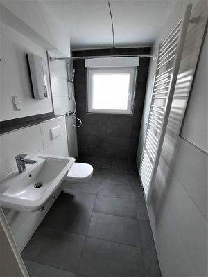 Bad Bsp.Oprik Fliesen nach MOD