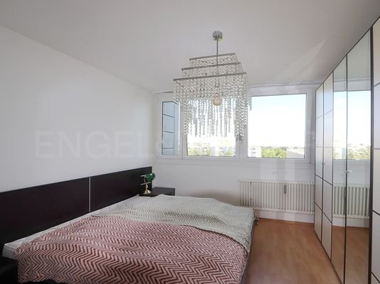Schlafzimmer zum Innenhof