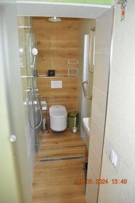 DG, Toilette/Dusche barrierefrei