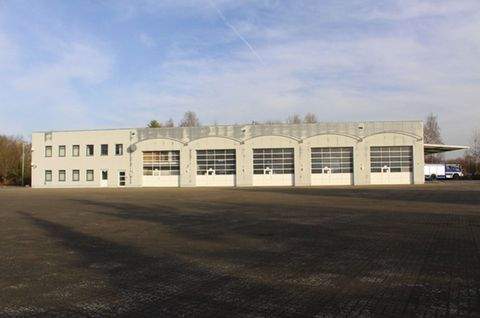 Lüchow Halle, Lüchow Hallenfläche