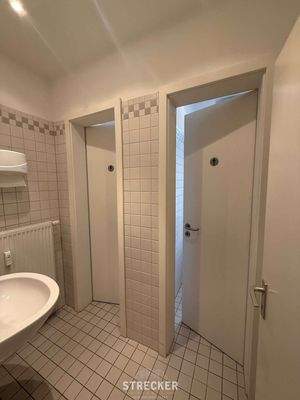 Sanitärbereich 1