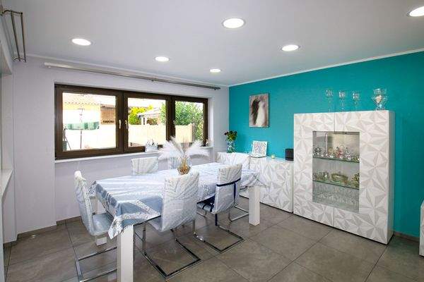 Neuhofen-Fröbelstr. - 35