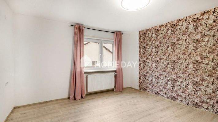 1. OG Schlafzimmer 1