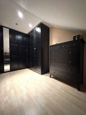 Begehbarer Kleiderschrank OG