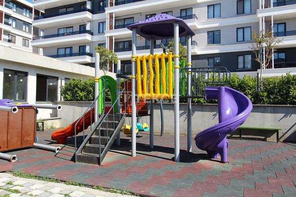 Apartments in a Complex with Extensive Amenities in Yalova