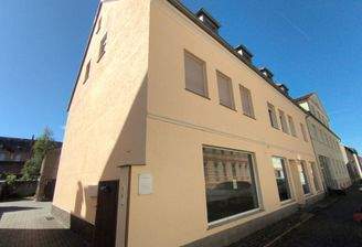 1 Straßenansicht.jpg