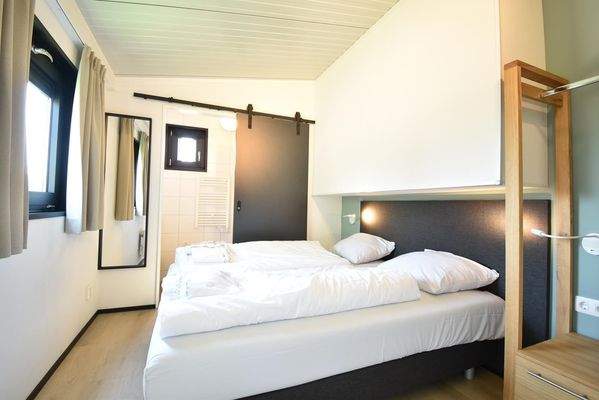 Ferienhaus-zu-verkaufen-Lakeside-Resort-Brielle016