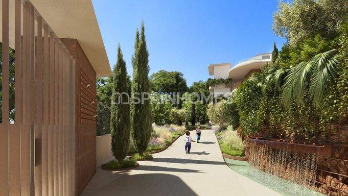 Sea View Properties in a Complex with Pools in Costa del Sol