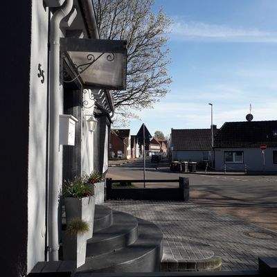 Eingangsportal mit Blick zur Feldstraße