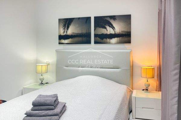 Erstes Schlafzimmer...