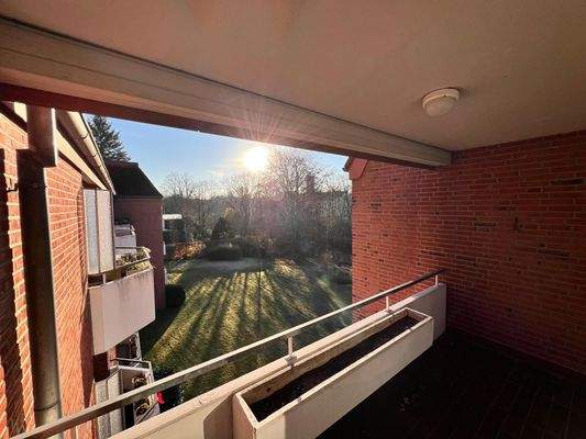 Balkon mit Sonnenaufgang