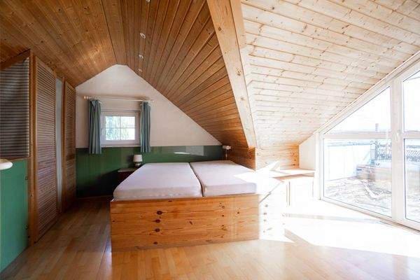 Schlafzimmer 2 Haus A