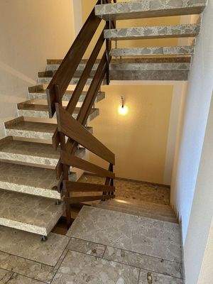 Treppenhaus EG-Keller