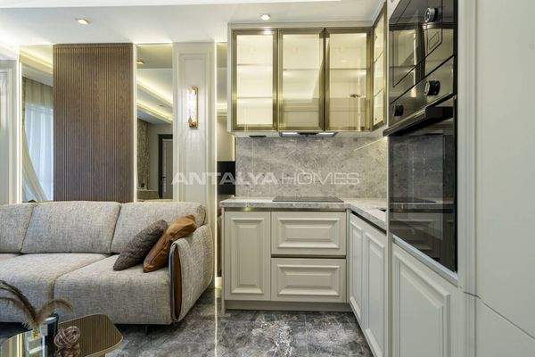 Elegant Flats 400 m from the Sea in Alanya Center