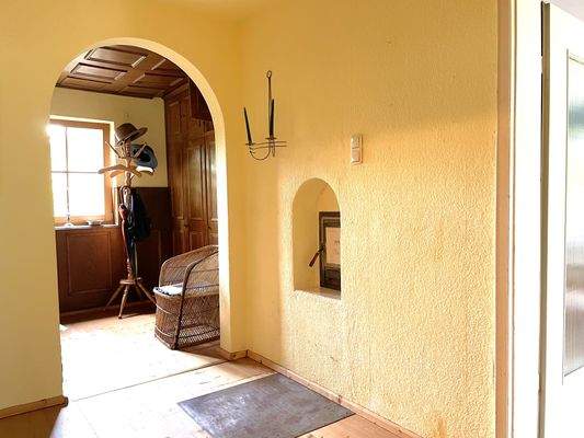 Flur mit Blick zur Garderobe