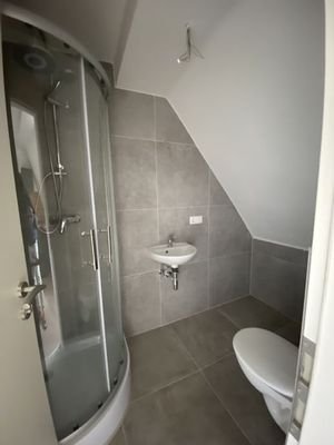 neu gestaltetes Badezimmer