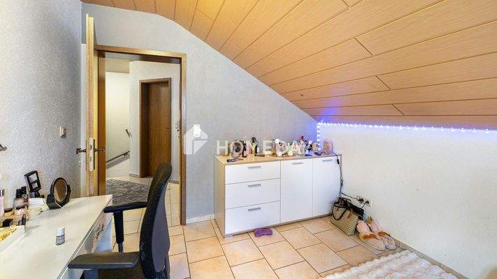 Haus 1 1. OG Kinderzimmer 2