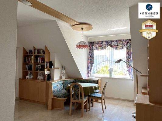 DG, Vorzimmer mit Sitzecke